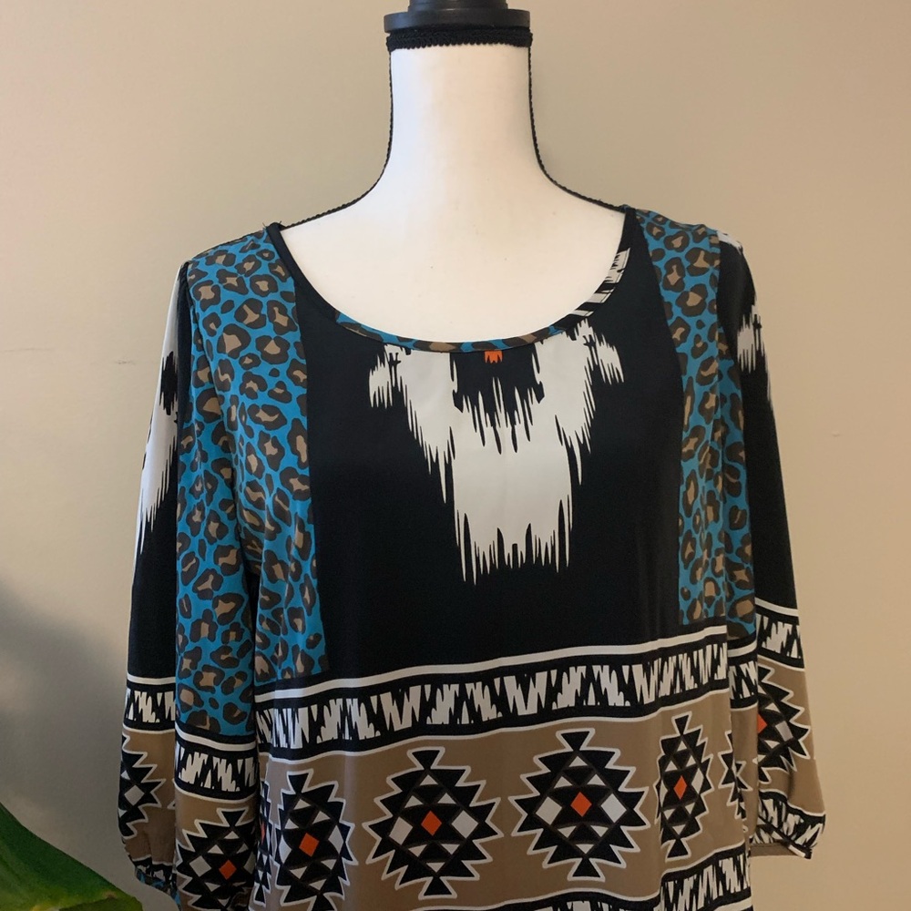 D O N A T E D 
Peach love Tribal Print Tunic Dress sz m EUC B60 - Picture 2 of 5